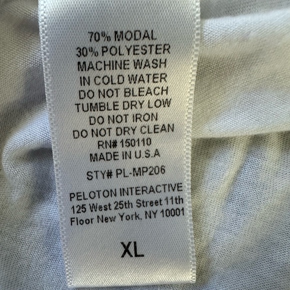 Peloton Spring Geo Slash Back Tank Top. Size XL - Picture 4 of 4